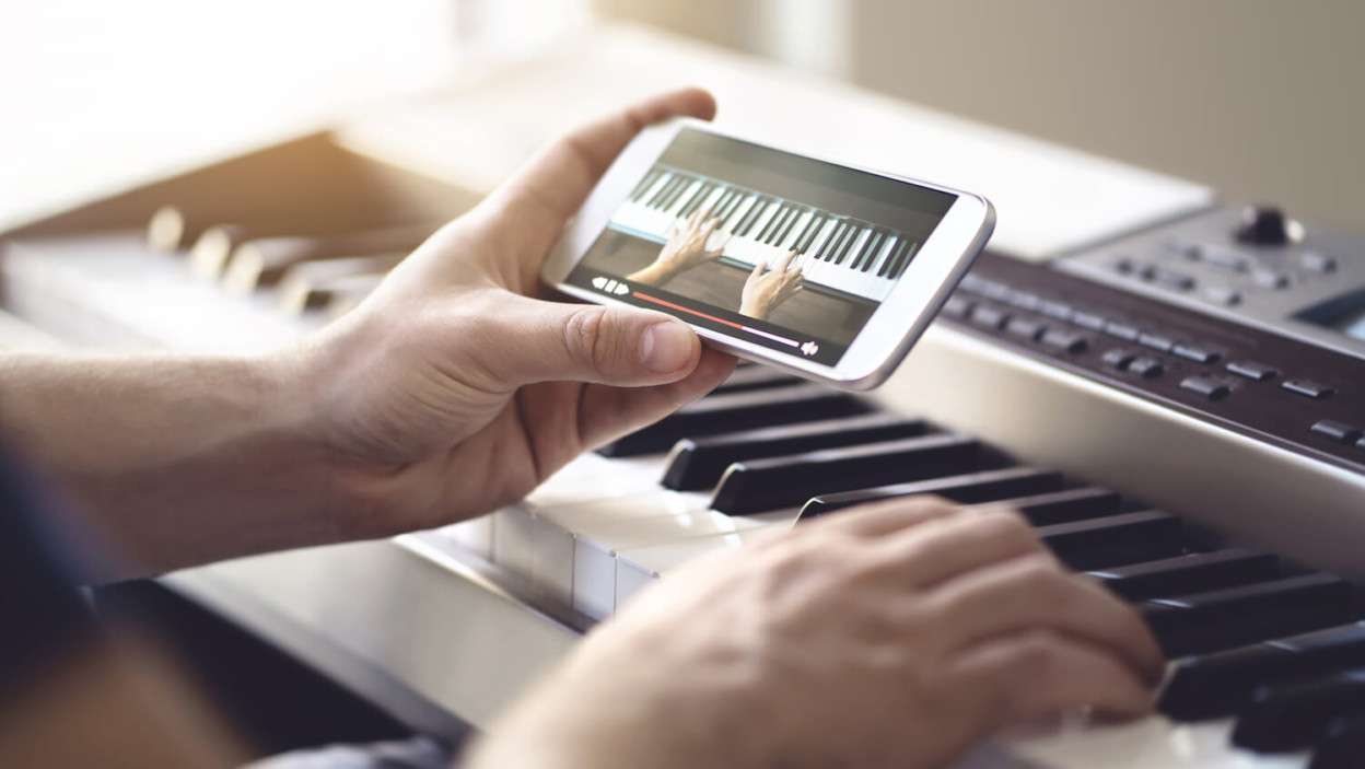 Aplikasi belajar piano secara otodidak dan mudah